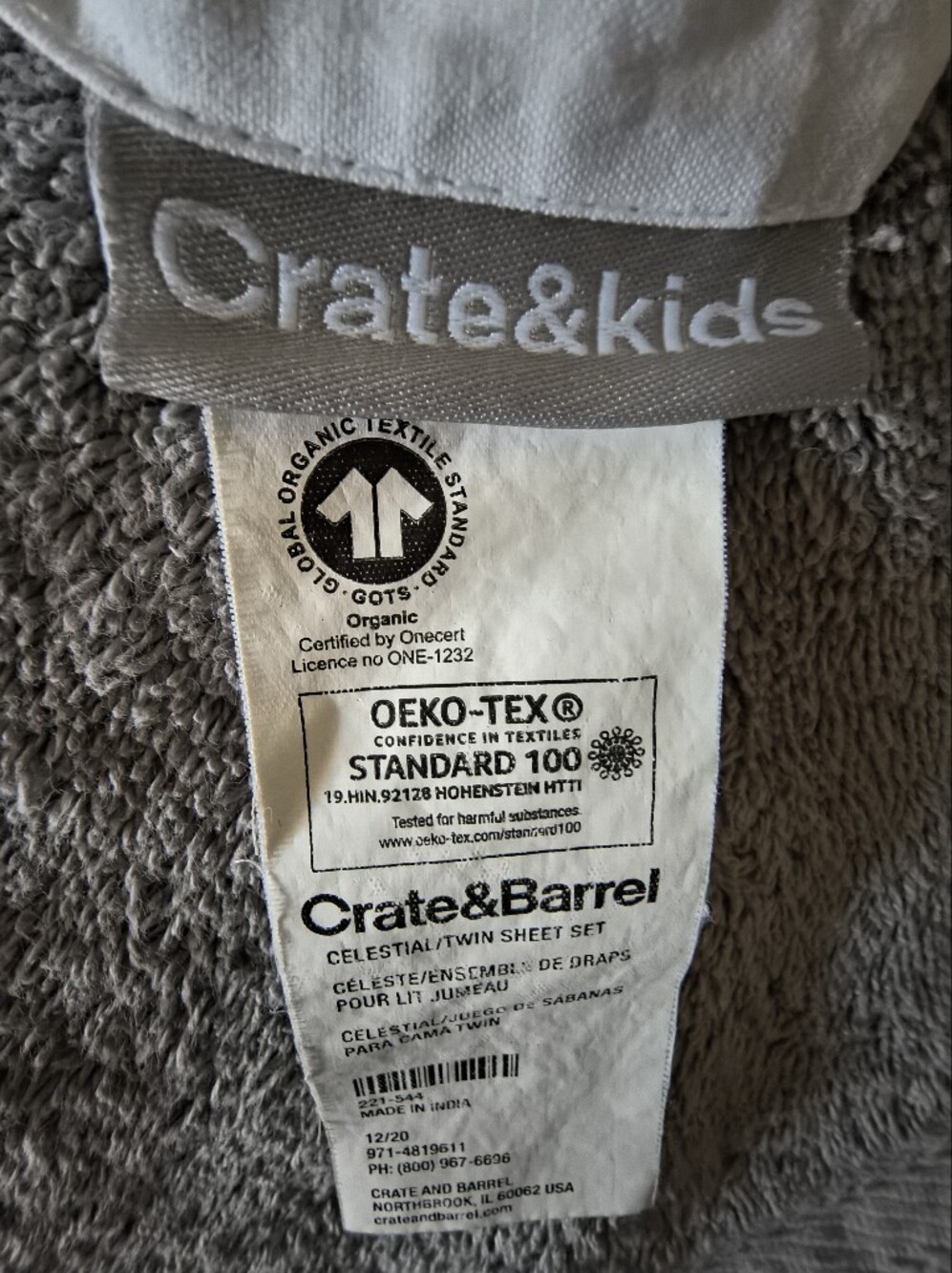 Crate&Barrel Kids Organic Cotton Twin Flat & Fitted Sheet Set Celestial Gray - Picture 8 of 10